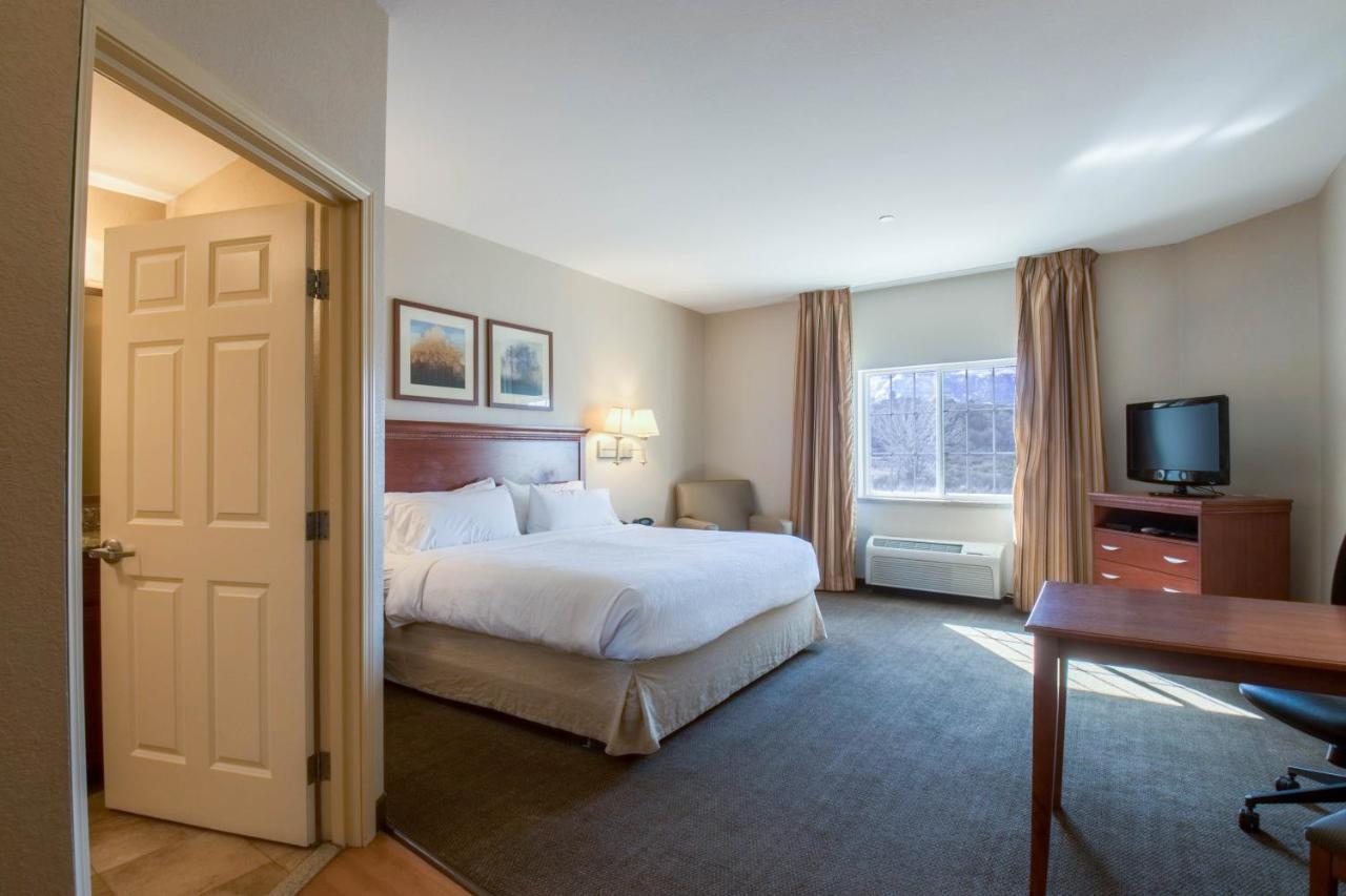 Western Slope Suites Parachute Εξωτερικό φωτογραφία